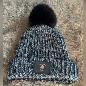 Von Maur Beanie love your melon